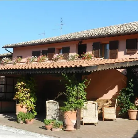 Landsted Pineta Country House San Severino Marche