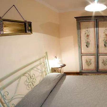 Pineta Country House בית כפרי *